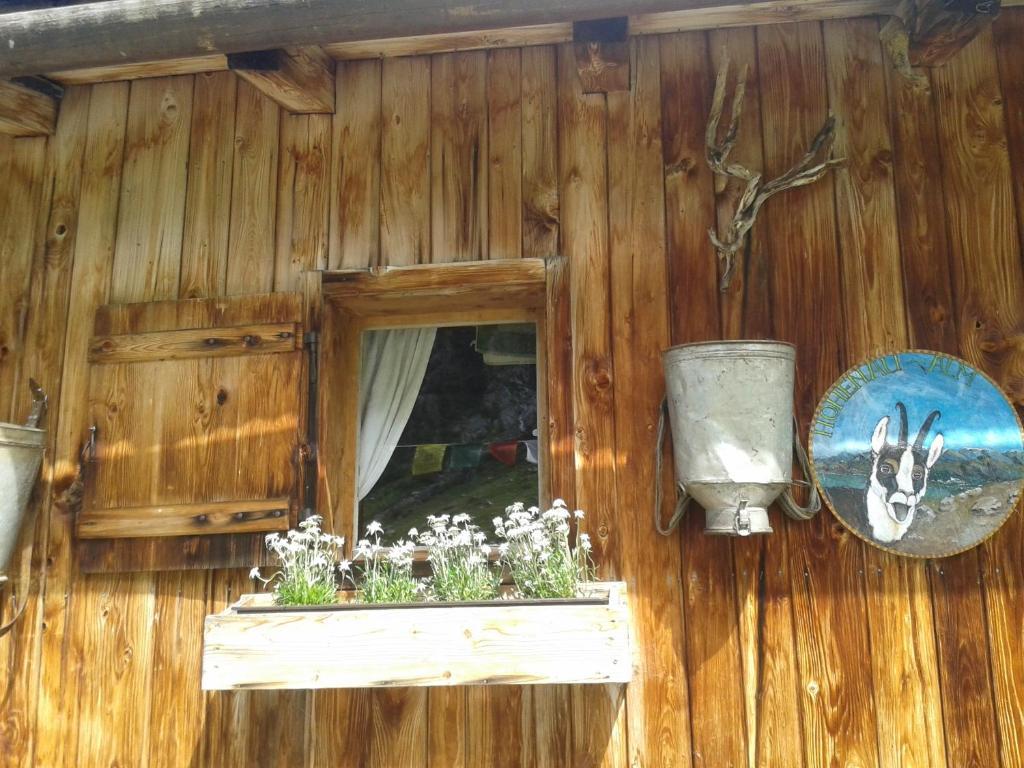 Landhaus Alpenjaeger Hainzenberg Exterior foto